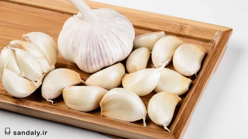 skin disease. garlic